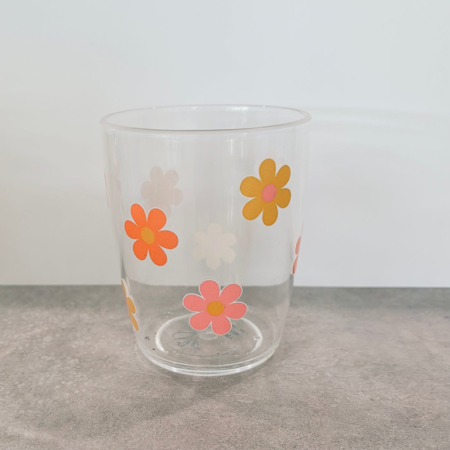 400ml Plastic Drinking Cup - Colourful Flowers