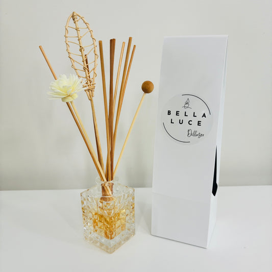 Meadow Veil - English Pear & Freesia
