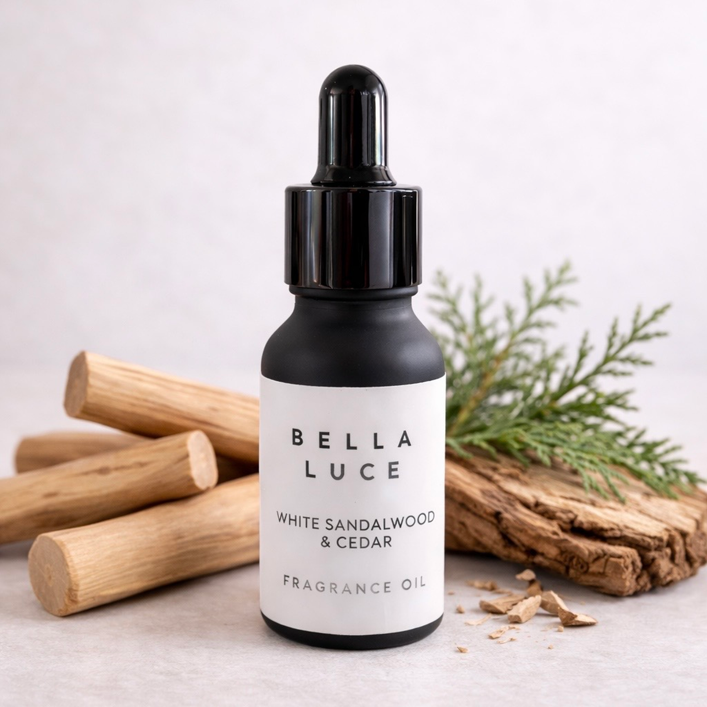 Bella Luce Candle Fragrance - White Sandalwood & Cedar